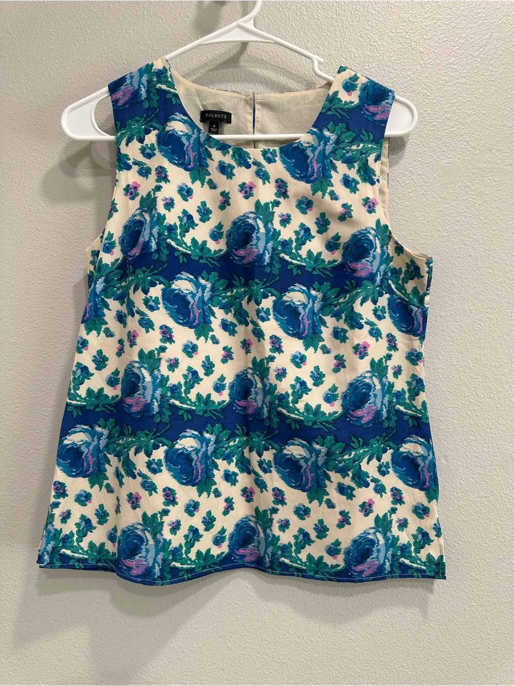 Talbots Blue Floral Sleeveless Shell Top silk/cotton,size 4